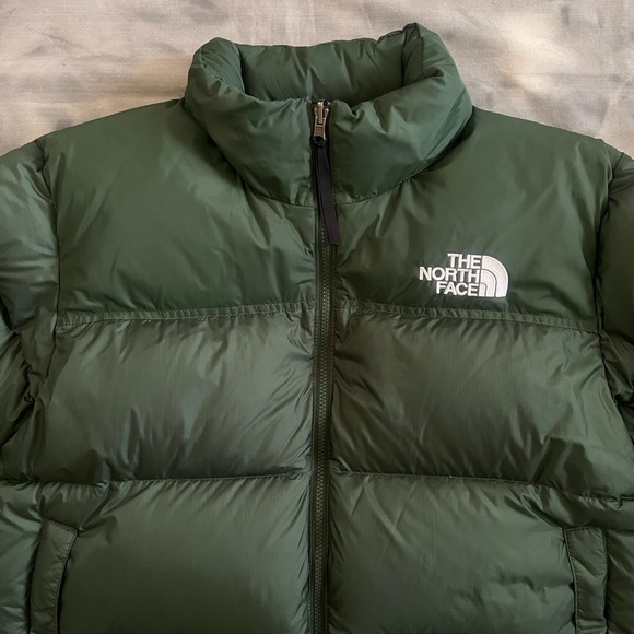 The North Face Women’s 1996 Retro Nuptse Jacket - Pine Needle Green - Picture 7 of 16